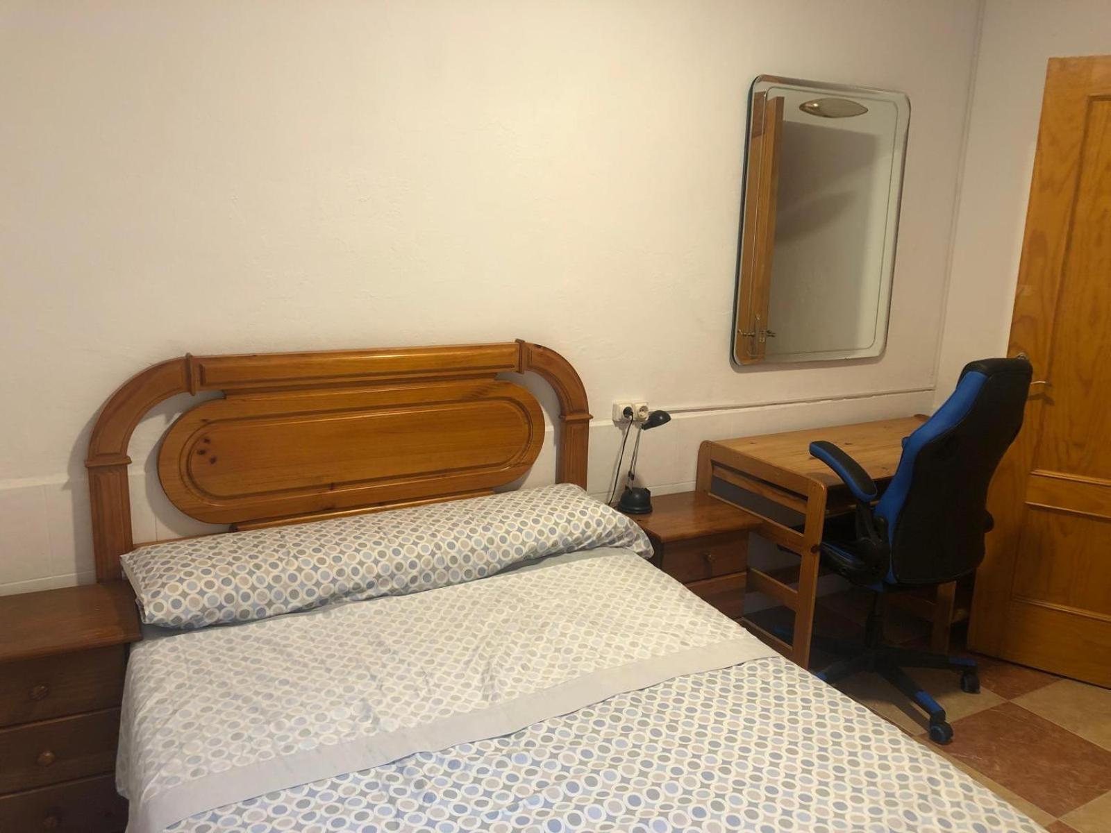 Estudio Amueblado En El Ejido Kültér fotó